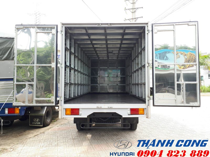 Xe tải Hyundai HD700 Đồng Vàng Thùng Kín 7 Tấn