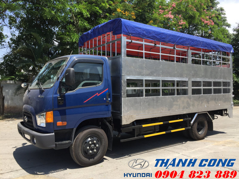 Xe tải 7 tấn Hyundai 110S chở lợn 2 tầng