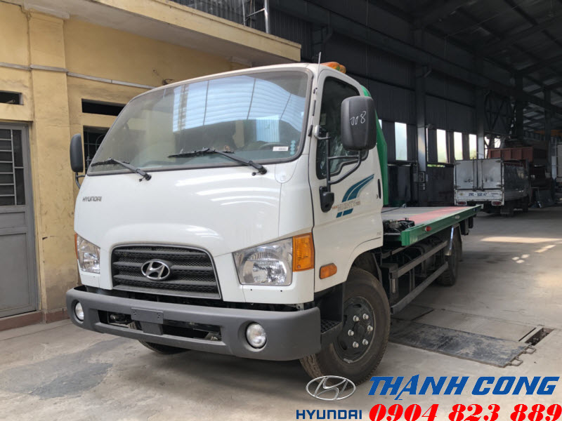 Xe tải Hyundai 110S cứu hộ giao thông sàn trượt càng kéo