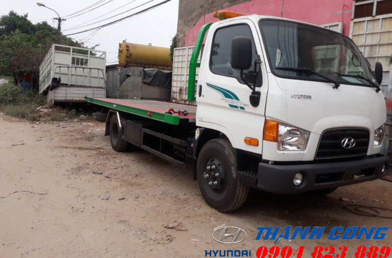 Xe tải Hyundai 110S cứu hộ giao thông sàn trượt càng kéo