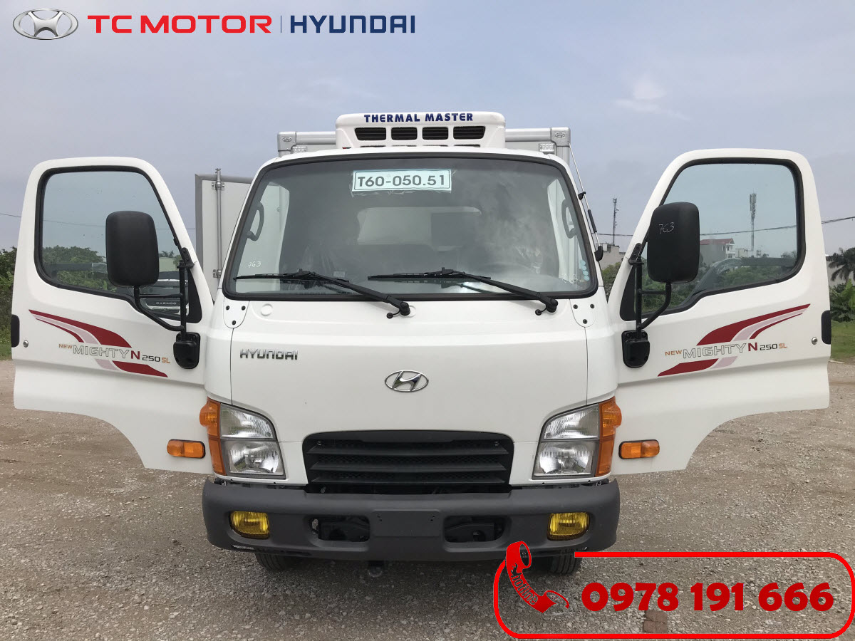 Xe tải Hyundai New Mighty N250SL Thùng Đông Lạnh 2.5 Tấn